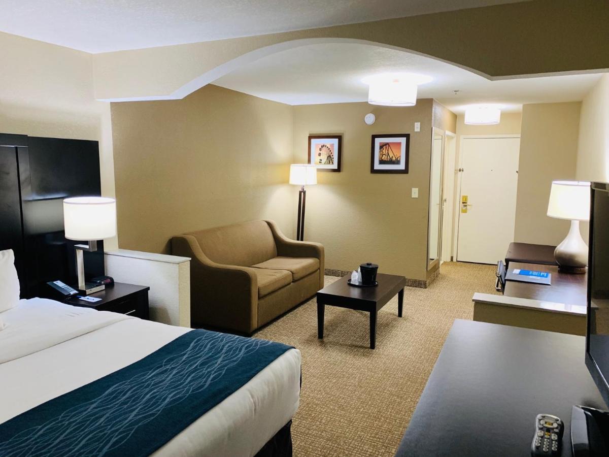 Comfort Inn & Suites Atlanta-Smyrna Екстер'єр фото