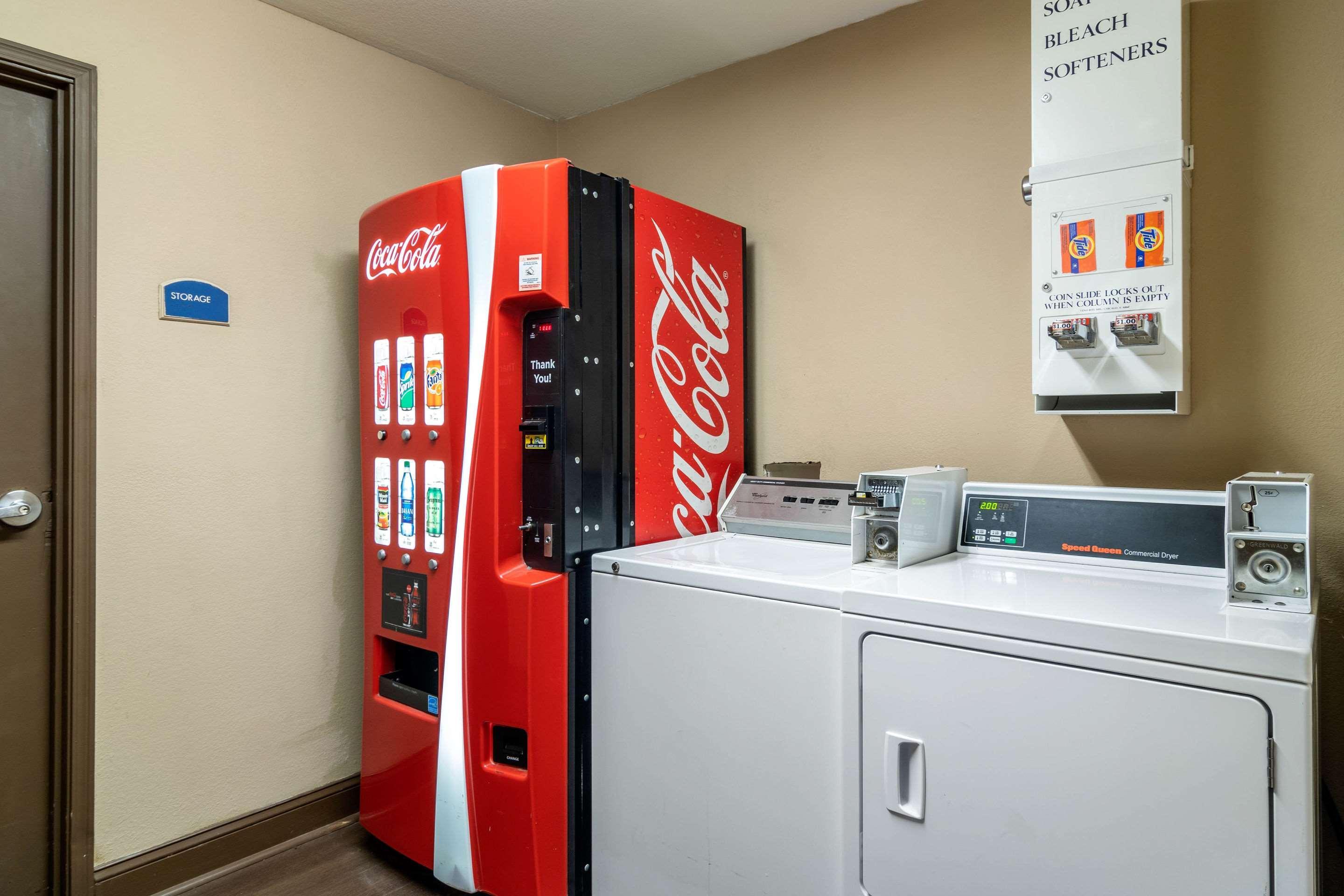 Comfort Inn & Suites Atlanta-Smyrna Екстер'єр фото