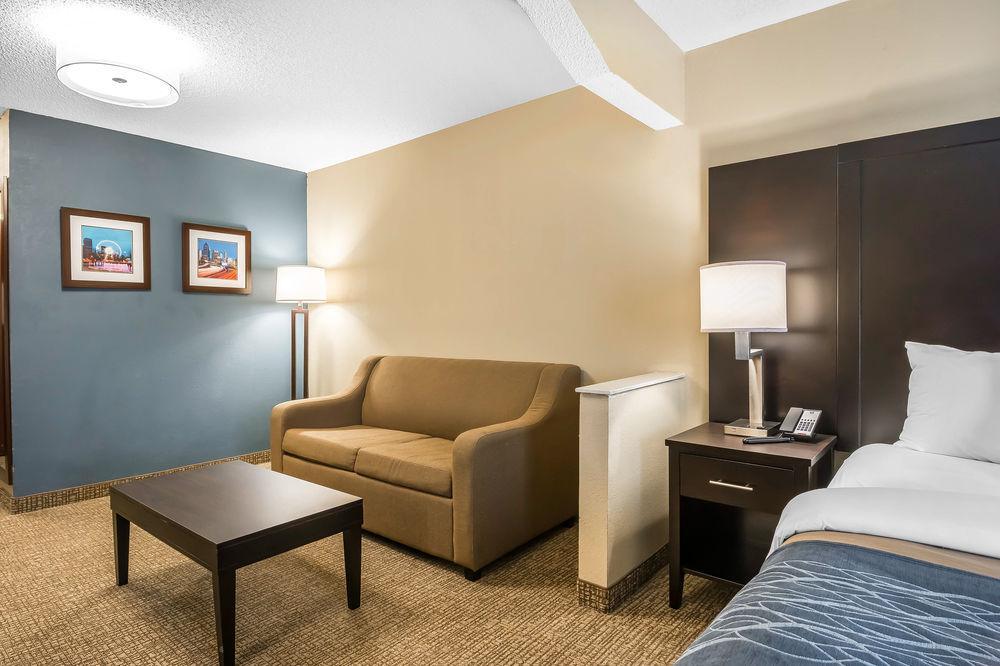 Comfort Inn & Suites Atlanta-Smyrna Екстер'єр фото