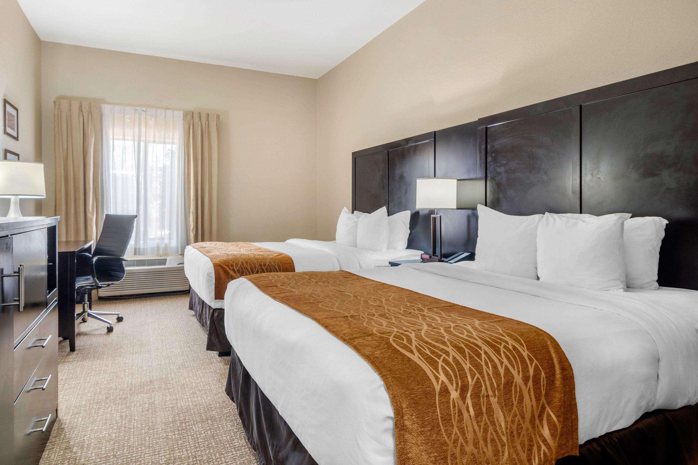 Comfort Inn & Suites Atlanta-Smyrna Екстер'єр фото