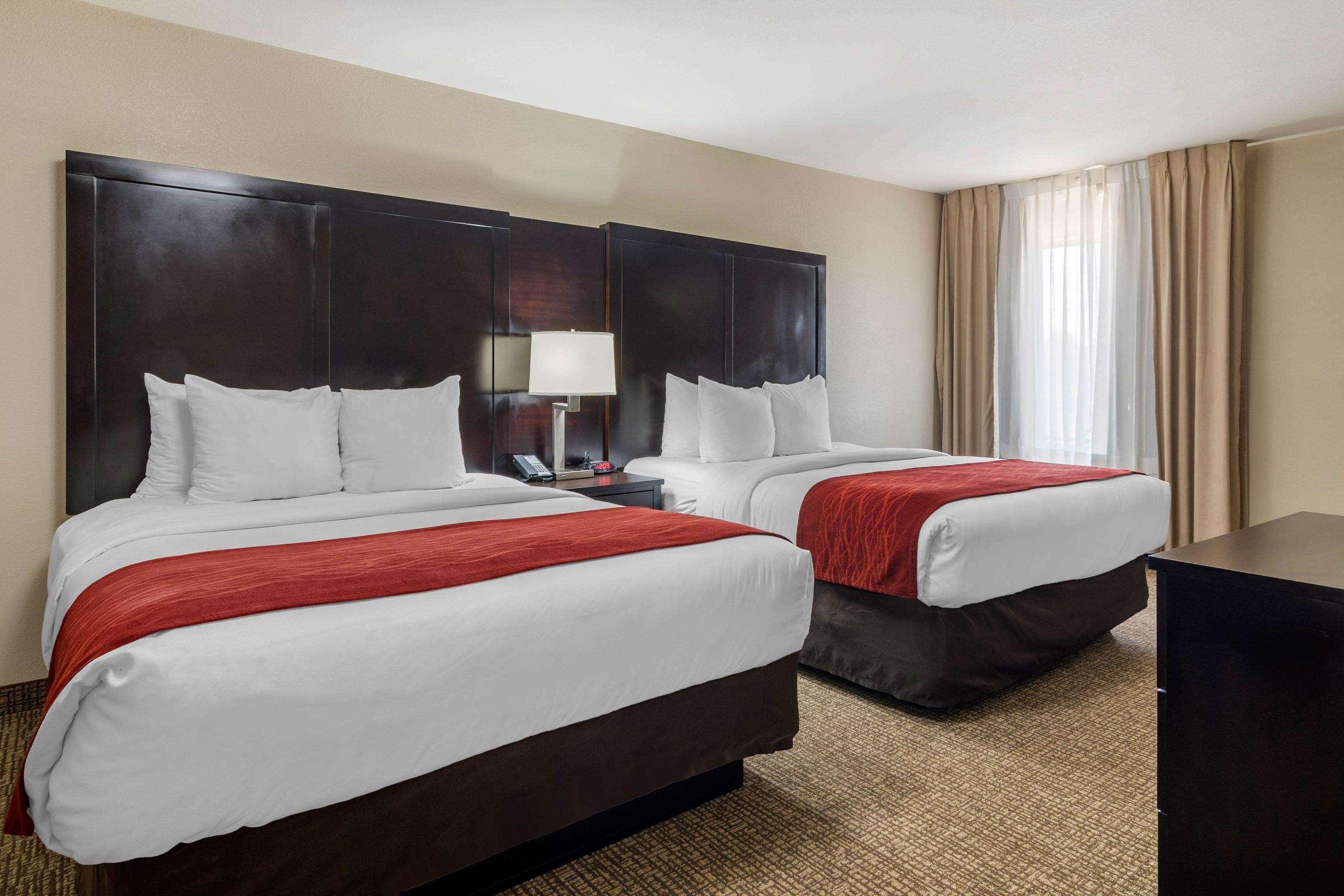 Comfort Inn & Suites Atlanta-Smyrna Екстер'єр фото