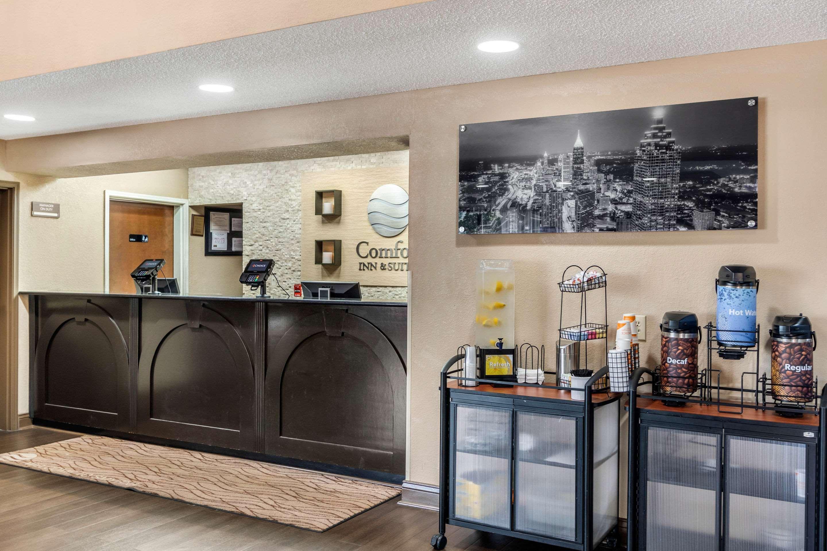 Comfort Inn & Suites Atlanta-Smyrna Екстер'єр фото